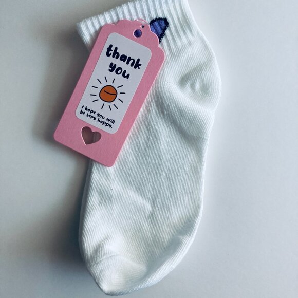 🍒 5/$25 🍒 Women's Ankle Crew Socks with Hearts White & Purple - Picture 3 of 3